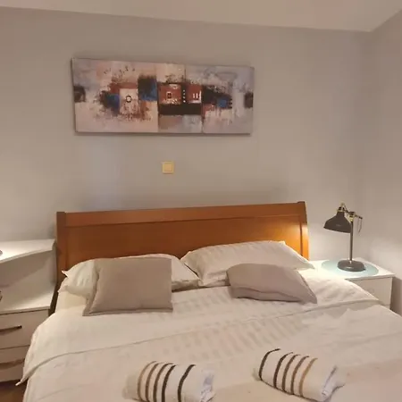 Апартаменти Casablanca Каштела