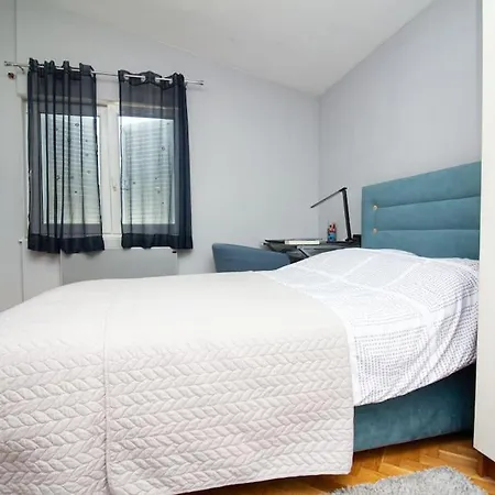 Apartment Casablanca Kastela